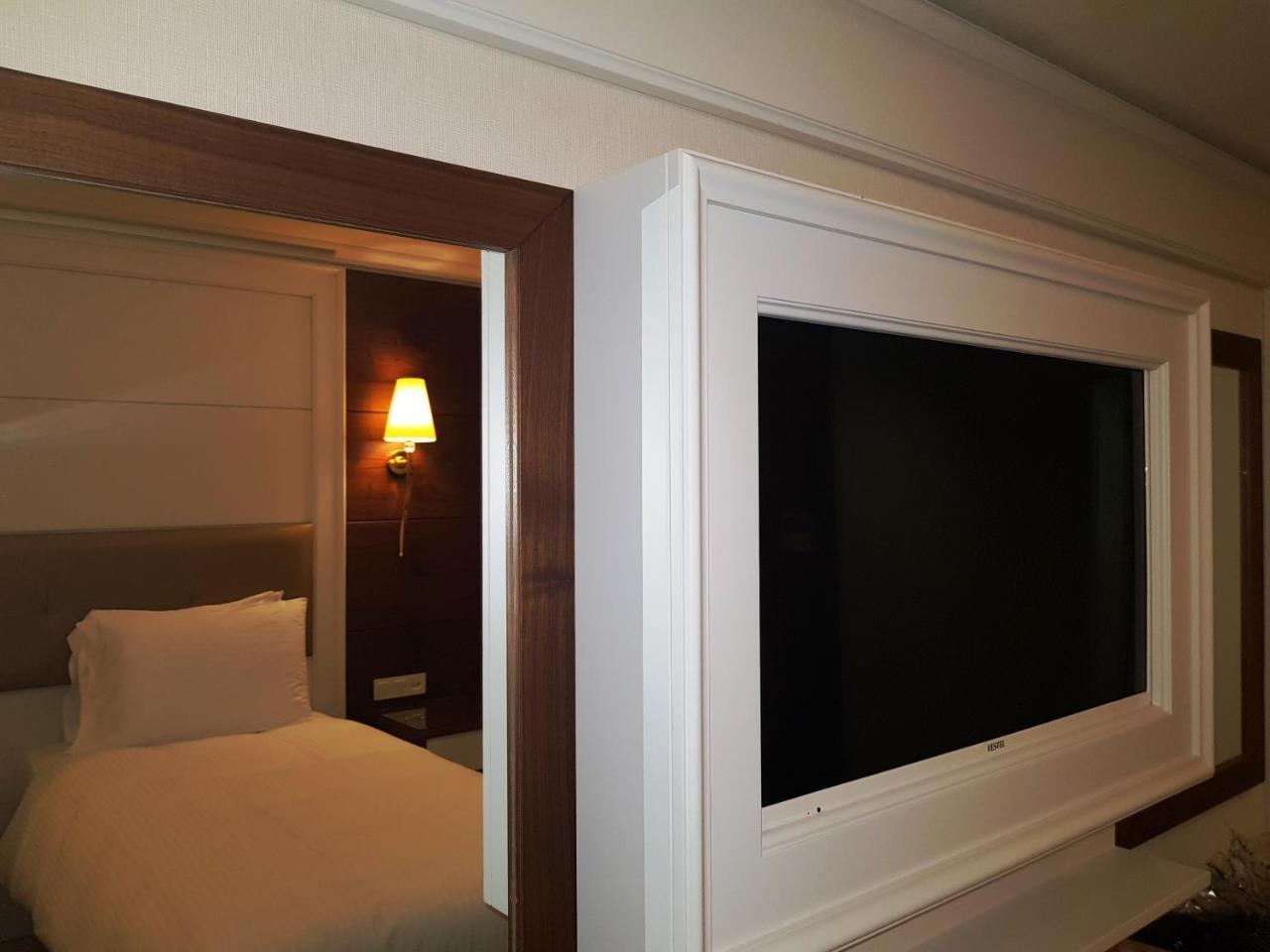 Grand Marcello Hotel Istanbul Exterior foto